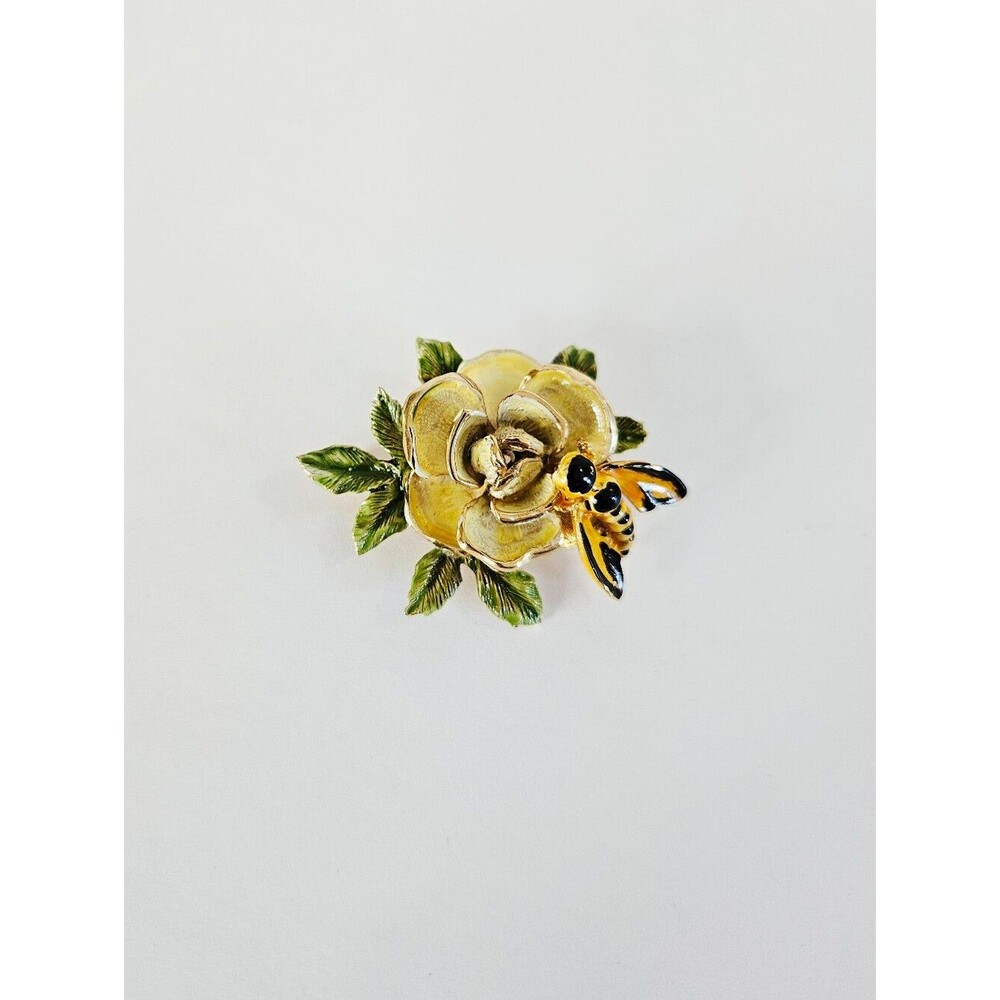 Jerry DeNicola Vintage Signed Enamel Gold Tone Floral Flower & Bee Brooch Pin